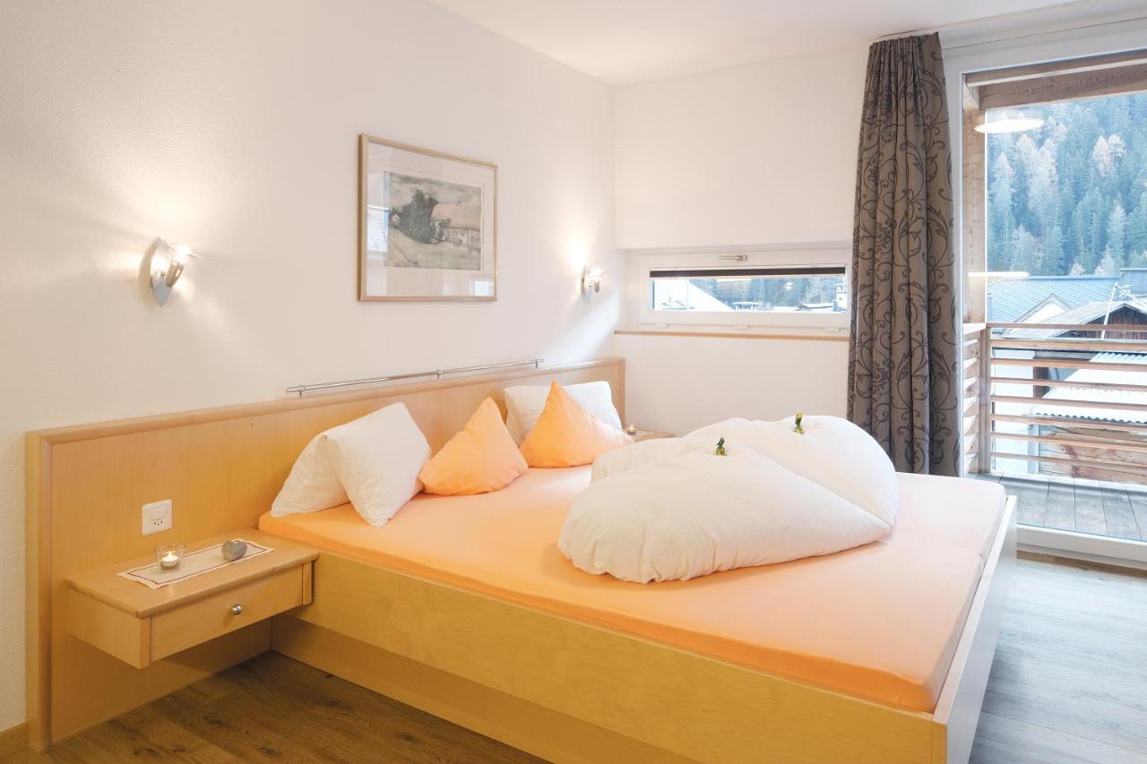 Apart Hotel Garni Alvetern سامنون المظهر الخارجي الصورة